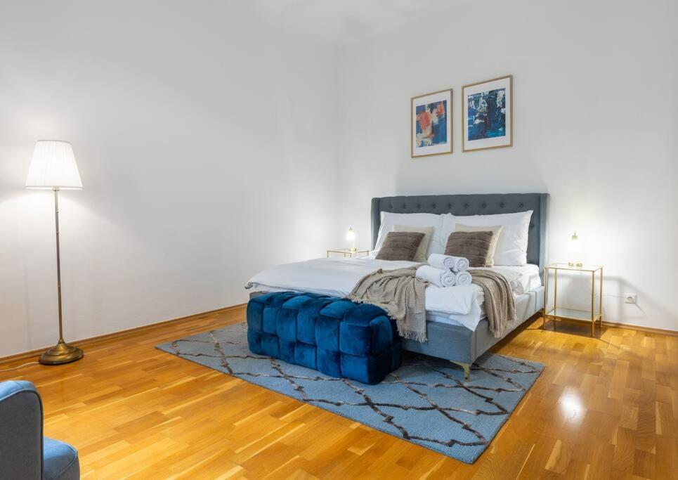 Charming 2Bedroom Old Town Apartment Prag Eksteriør billede
