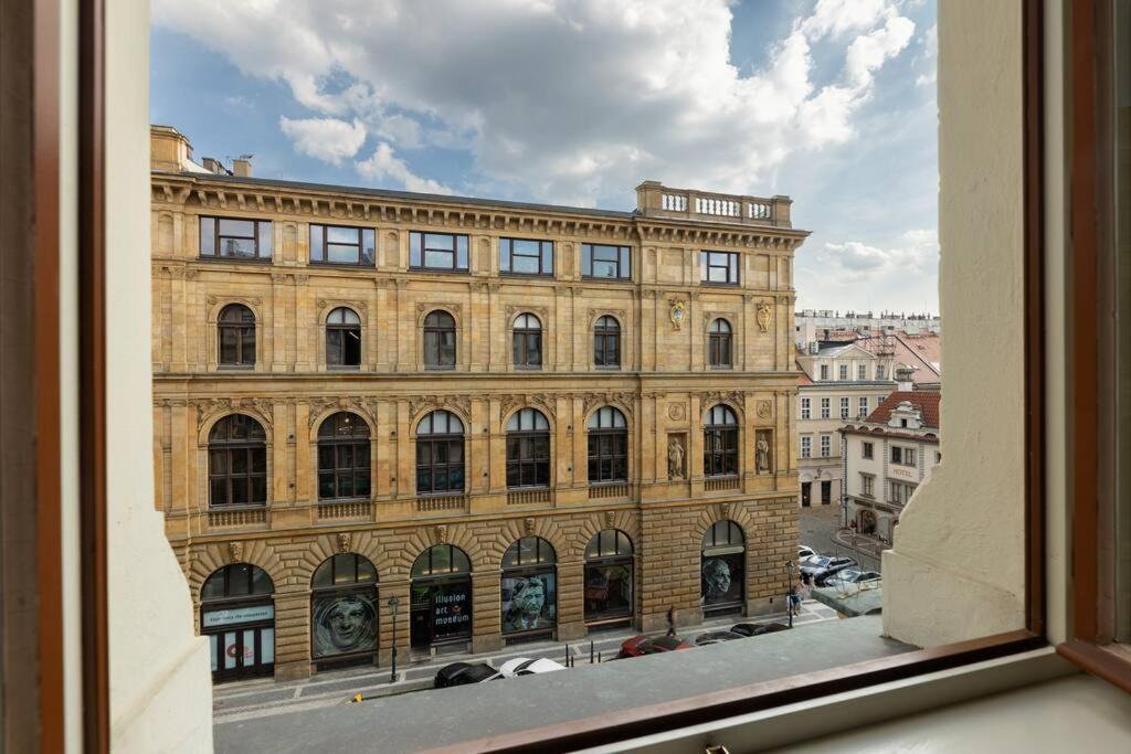 Charming 2Bedroom Old Town Apartment Prag Eksteriør billede